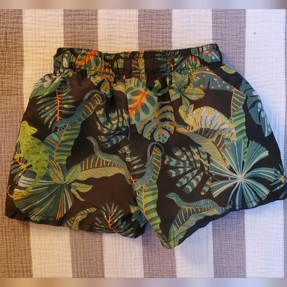 Angela McKay Jungle pattern swim trunks - Picture 2 of 3